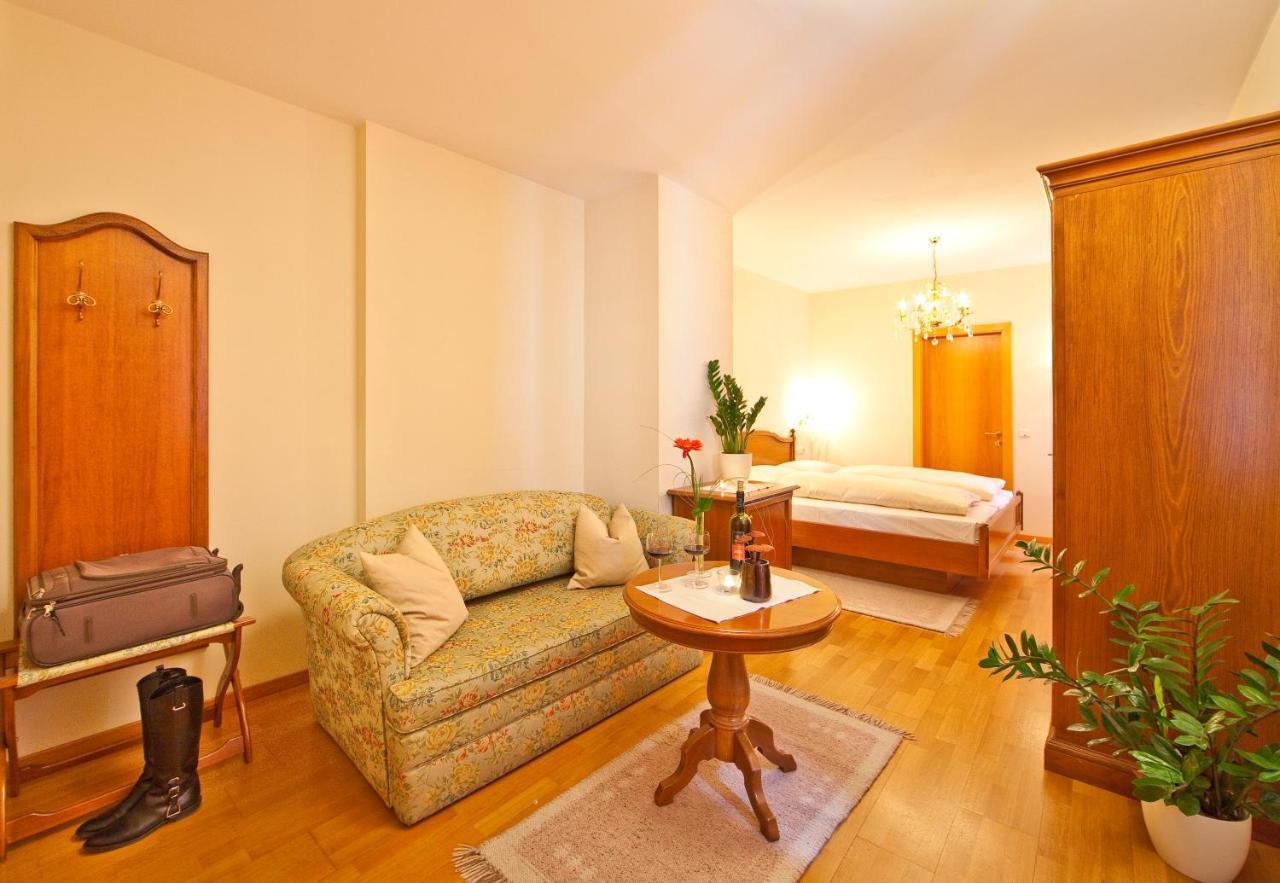 Hotel Elefant Ora / Auer Εξωτερικό φωτογραφία